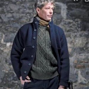 INIS MEAIN PUB CARDIGAN